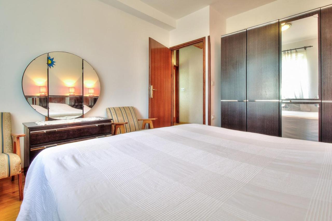Nadia House With Apartments Zambratija  Ngoại thất bức ảnh