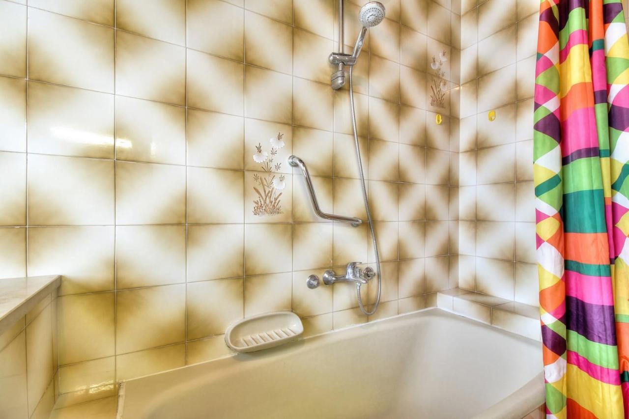 Nadia House With Apartments Zambratija  Ngoại thất bức ảnh